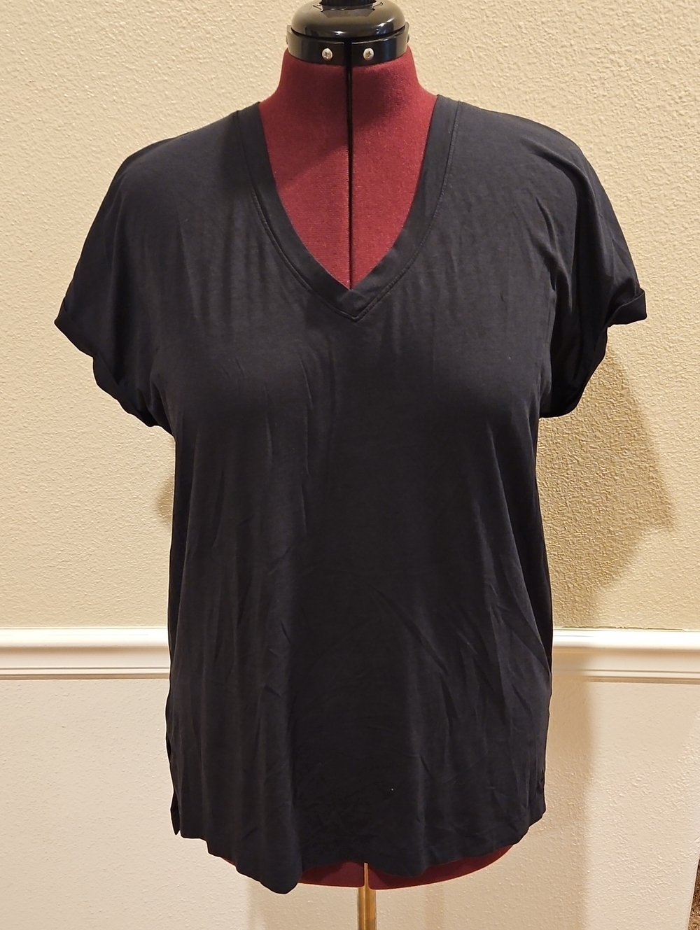 Banana Republic Black V-Neck Short Sleeve Top